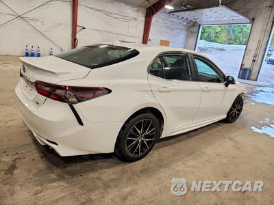Trzecie zdjęcie samochodu z tyłu: 2021 TOYOTA CAMRY SE VIN:4T1G11AK8MU492899 - miniatura