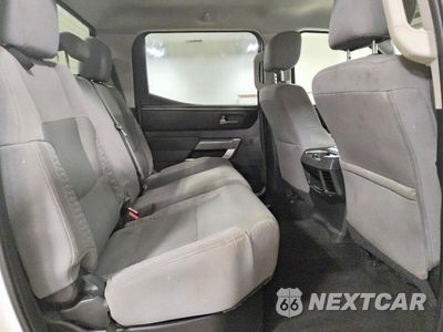 Zdjęcie 10 z 12 samochodu: 2022 TOYOTA TUNDRA SR5 VIN:5TFLA5DB9NX022015 - miniatura