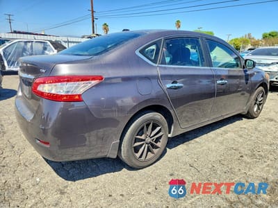 Trzecie zdjęcie samochodu z tyłu: 2015 NISSAN SENTRA SV VIN:3N1AB7AP8FL681140 - miniatura
