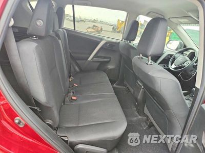 Zdjęcie 11 z 13 samochodu: 2018 TOYOTA RAV4 LE VIN:2T3BFREV6JW760723 - miniatura