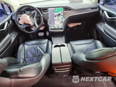 Zdjęcie 8 z 14 samochodu: 2016 TESLA MODEL X VIN:5YJXCAE43GF008466 - miniatura