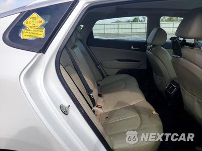 Zdjęcie 10 z 12 samochodu: 2018 KIA OPTIMA EX VIN:5XXGU4L35JG210951 - miniatura