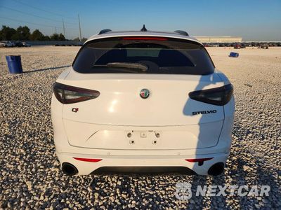 Zdjęcie 6 z 12 samochodu: 2021 ALFA ROMEO STELVIO TI VIN:ZASPAKBN6M7D02610 - miniatura