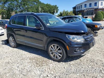 Czwarte zdjęcie samochodu z boku: 2016 VOLKSWAGEN TIGUAN S VIN:WVGBV7AX1GW519477 - miniatura