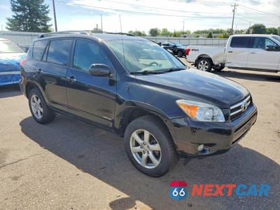 Czwarte zdjęcie samochodu z boku: 2007 TOYOTA RAV4 LIMITED VIN:JTMBD31V376029704 - miniatura