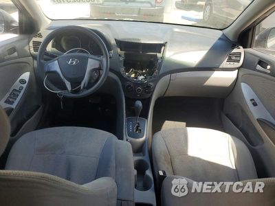 Zdjęcie 8 z 12 samochodu: 2012 HYUNDAI ACCENT GLS VIN:KMHCT4AE4CU213354 - miniatura