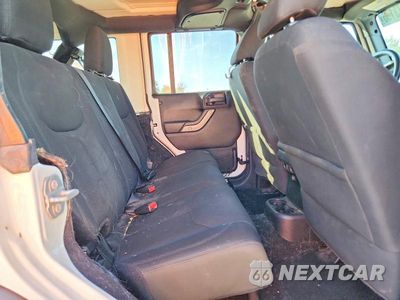 Zdjęcie 10 z 12 samochodu: 2017 JEEP WRANGLER UNLIMITED SPORT VIN:1C4BJWDG2HL544607 - miniatura