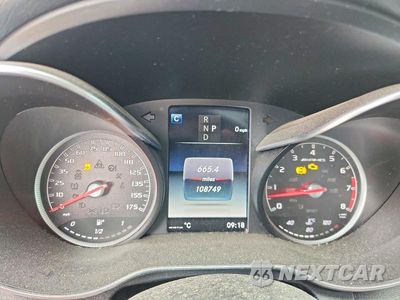 Zdjęcie 9 z 13 samochodu: 2018 MERCEDES-BENZ C 300 4MATIC VIN:55SWF4KBXJU234405 - miniatura