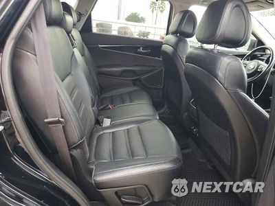 Zdjęcie 11 z 13 samochodu: 2016 KIA SORENTO SX V6 VIN:5XYPKDA50GG082858 - miniatura