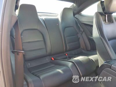 Zdjęcie 10 z 12 samochodu: 2014 MERCEDES-BENZ C 250 VIN:WDDGJ4HB4EG171962 - miniatura