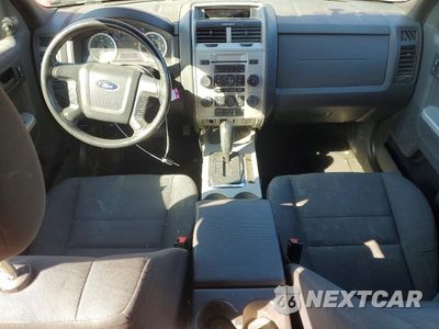 Zdjęcie 8 z 13 samochodu: 2012 FORD ESCAPE XLT VIN:1FMCU9D79CKC68479 - miniatura
