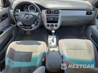 Zdjęcie 8 z 12 samochodu: 2006 SUZUKI FORENZA PREMIUM VIN:KL5JJ56Z16K289395 - miniatura