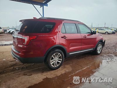 Trzecie zdjęcie samochodu z tyłu: 2017 FORD EXPLORER XLT VIN:1FM5K7D88HGD55957 - miniatura