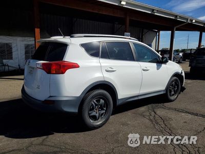 Trzecie zdjęcie samochodu z tyłu: 2015 TOYOTA RAV4 LE VIN:2T3BFREV7FW266510 - miniatura