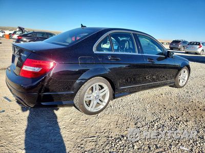 Trzecie zdjęcie samochodu z tyłu: 2012 MERCEDES-BENZ C 300 4MATIC VIN:WDDGF8BB9CR191448 - miniatura