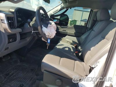 Zdjęcie 7 z 12 samochodu: 2024 FORD F350 SUPER DUTY VIN:1FT8W3BT8REF85064 - miniatura