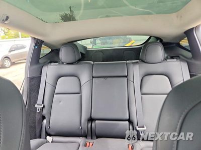 Zdjęcie 10 z 13 samochodu: 2025 TESLA MODEL Y VIN:7SAYGDED1SF265406 - miniatura
