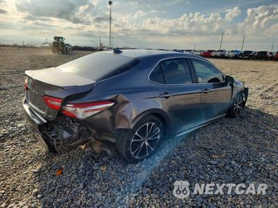 Trzecie zdjęcie samochodu z tyłu: 2019 TOYOTA CAMRY SE VIN:4T1B11HK6KU247354 - miniatura