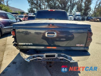 Zdjęcie 6 z 12 samochodu: 2003 GMC NEW SIERRA C1500 VIN:2GTEC19T331307008 - miniatura