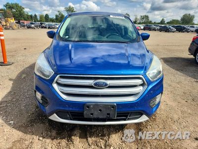 Piąte zdjęcie samochodu w środku: 2017 FORD ESCAPE SE VIN:1FMCU0GD0HUD94917 - miniatura