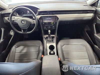 Zdjęcie 8 z 12 samochodu: 2022 VOLKSWAGEN PASSAT SE VIN:1VWSA7A39NC004350 - miniatura