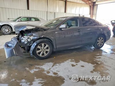 2011 TOYOTA CAMRY LE 4T1BF3EK0BU700353 - główne zdjęcie licytacji z USA - miniatura