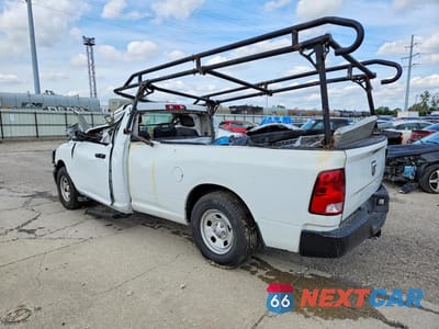Drugie zdjęcie samochodu z przodu: 2022 RAM 1500 CLASSIC TRADESMAN VIN:3C6JR6DG7NG330099 - miniatura
