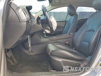 Zdjęcie 7 z 13 samochodu: 2017 MAZDA 3 GRAND TOURING VIN:3MZBN1M38HM149105 - miniatura
