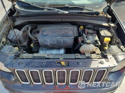 Zdjęcie 12 z 13 samochodu: 2016 JEEP RENEGADE LATITUDE VIN:ZACCJABT3GPD78180 - miniatura