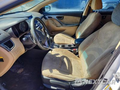 Zdjęcie 7 z 12 samochodu: 2013 HYUNDAI ELANTRA GLS VIN:5NPDH4AE6DH258575 - miniatura