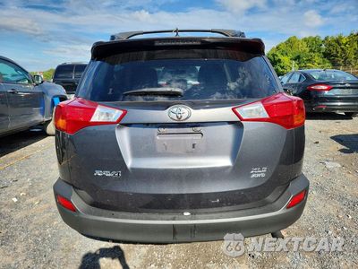 Zdjęcie 6 z 13 samochodu: 2013 TOYOTA RAV4 XLE VIN:JTMRFREV8DD027640 - miniatura