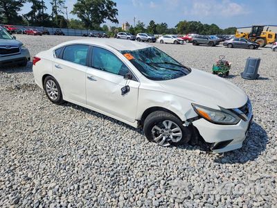Czwarte zdjęcie samochodu z boku: 2016 NISSAN ALTIMA 2.5 S VIN:1N4AL3AP0GN355763 - miniatura
