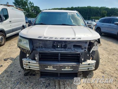 Piąte zdjęcie samochodu w środku: 2017 FORD EXPLORER XLT VIN:1FM5K8D89HGB68250 - miniatura