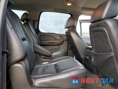 Zdjęcie 11 z 13 samochodu: 2008 CHEVROLET SUBURBAN LTZ VIN:1GNFK16378R122896 - miniatura