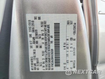Zdjęcie 13 z 13 samochodu: 2017 FORD ESCAPE TITANIUM VIN:1FMCU9JD8HUC82329 - miniatura