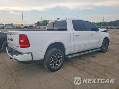 Trzecie zdjęcie samochodu z tyłu: 2025 RAM 1500 LARAMIE VIN:1C6SRFJP8SN512308 - miniatura