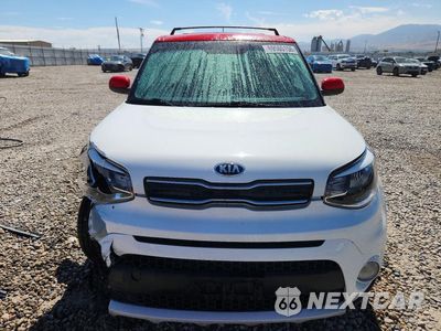 Piąte zdjęcie samochodu w środku: 2019 KIA SOUL + VIN:KNDJP3A59K7650239 - miniatura