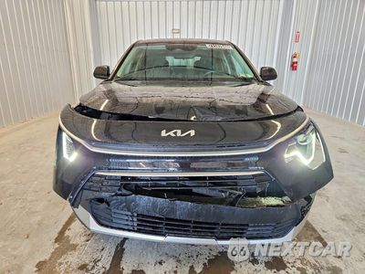 Piąte zdjęcie samochodu w środku: 2026 KIA NIRO LX VIN:KNDCP3LE5T5335327 - miniatura