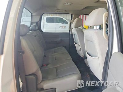 Zdjęcie 10 z 12 samochodu: 2008 CHEVROLET SILVERADO C2500 HEAVY DUTY VIN:1GCHC23K88F205402 - miniatura