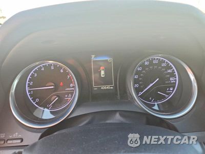 Zdjęcie 9 z 12 samochodu: 2020 TOYOTA CAMRY LE VIN:4T1C11AK5LU922790 - miniatura