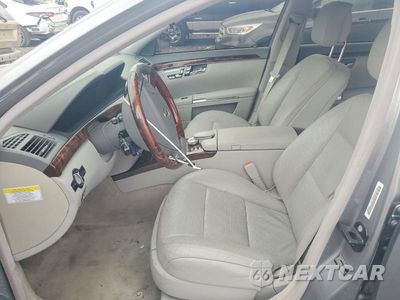 Zdjęcie 7 z 12 samochodu: 2013 MERCEDES-BENZ S 550 VIN:WDDNG7DB8DA528221 - miniatura