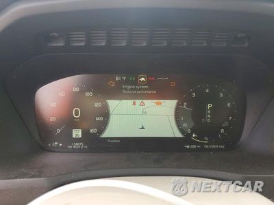 Zdjęcie 9 z 13 samochodu: 2016 VOLVO XC90 T6 VIN:YV4A22PL4G1001101 - miniatura