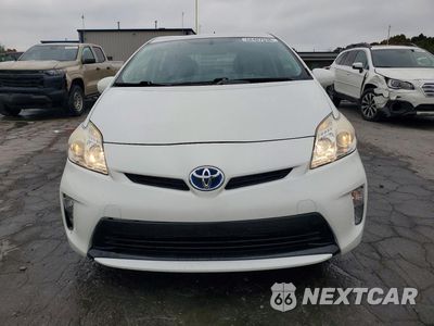 Piąte zdjęcie samochodu w środku: 2014 TOYOTA PRIUS TWO VIN:JTDKN3DU2E1816203 - miniatura
