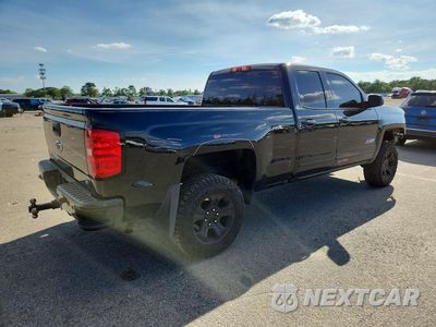 Trzecie zdjęcie samochodu z tyłu: 2016 CHEVROLET SILVERADO K1500 LT VIN:1GCVKREC9GZ400233 - miniatura