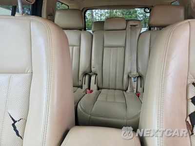 Zdjęcie 10 z 13 samochodu: 2005 LINCOLN AVIATOR VIN:5LMEU68H55ZJ15051 - miniatura