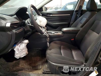 Zdjęcie 7 z 13 samochodu: 2019 NISSAN ALTIMA SV VIN:1N4BL4DW4KC130618 - miniatura