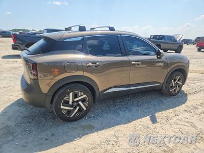 Trzecie zdjęcie samochodu z tyłu: 2025 NISSAN KICKS SV VIN:3N8AP6CA0SL427700 - miniatura