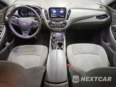 Zdjęcie 8 z 12 samochodu: 2021 CHEVROLET MALIBU LT VIN:1G1ZD5ST8MF015325 - miniatura