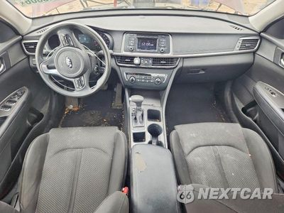 Zdjęcie 8 z 12 samochodu: 2016 KIA OPTIMA LX VIN:5XXGT4L39GG046583 - miniatura