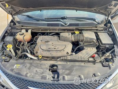 Zdjęcie 12 z 13 samochodu: 2020 CHRYSLER PACIFICA LIMITED VIN:2C4RC1GG6LR109872 - miniatura